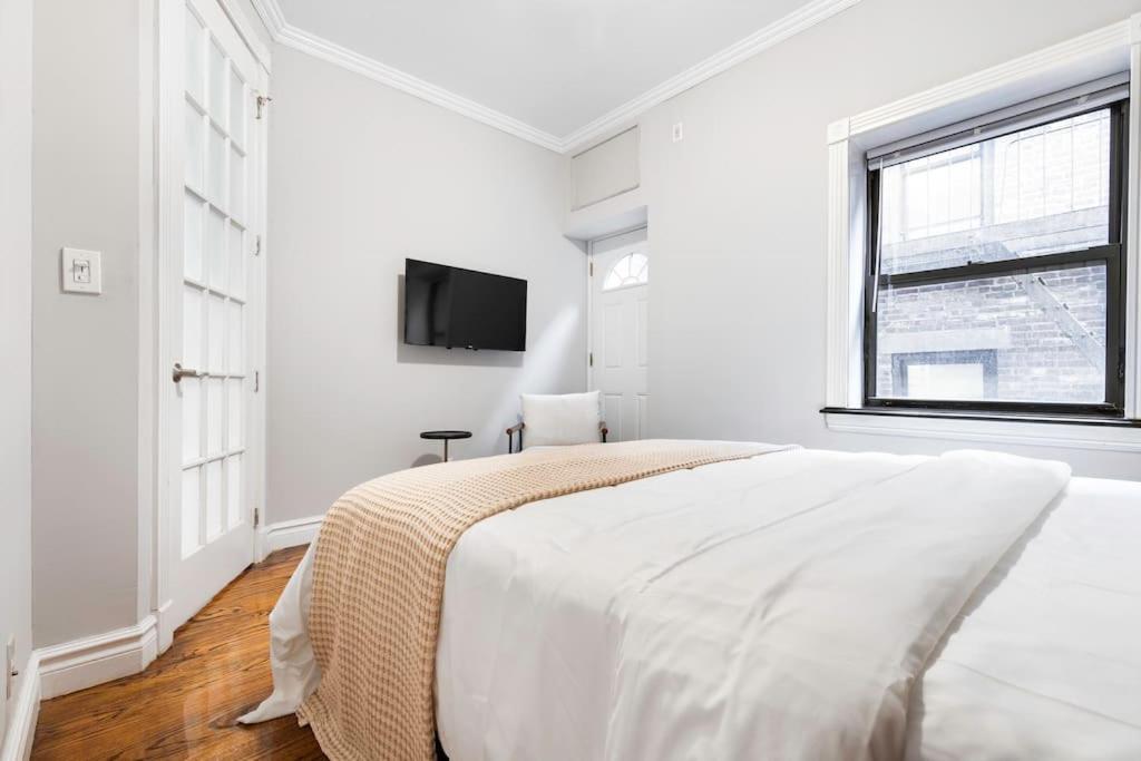 Gorgeous & Bright 3bdr & 1bth In Midtown Manhattan Appartamento *